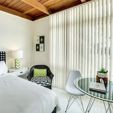 Calla Lily Inn Palm Springs Dış mekan fotoğraf