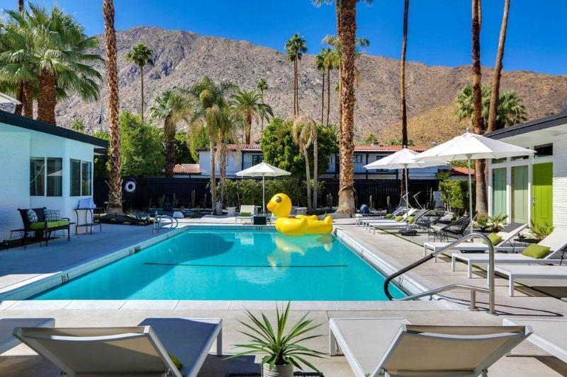 Calla Lily Inn Palm Springs Dış mekan fotoğraf