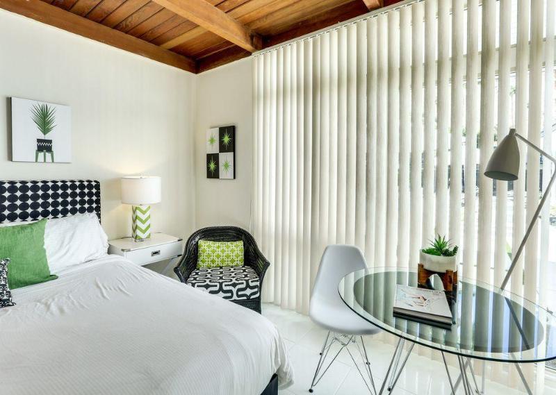 Calla Lily Inn Palm Springs Dış mekan fotoğraf